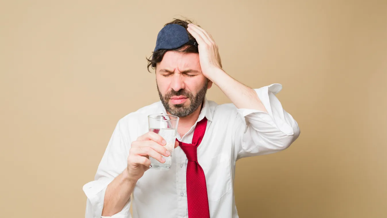 Locsolkodtál, de te áztál el? Tuti tippek másnaposság ellen