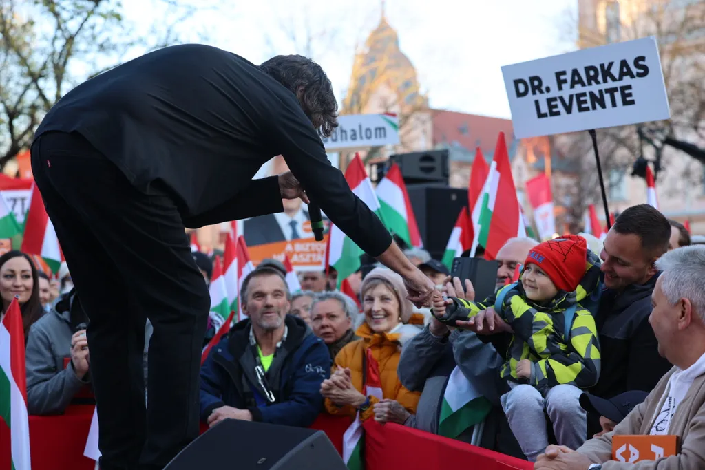 Orbán Viktor országjárás Szentes 2026_04_01