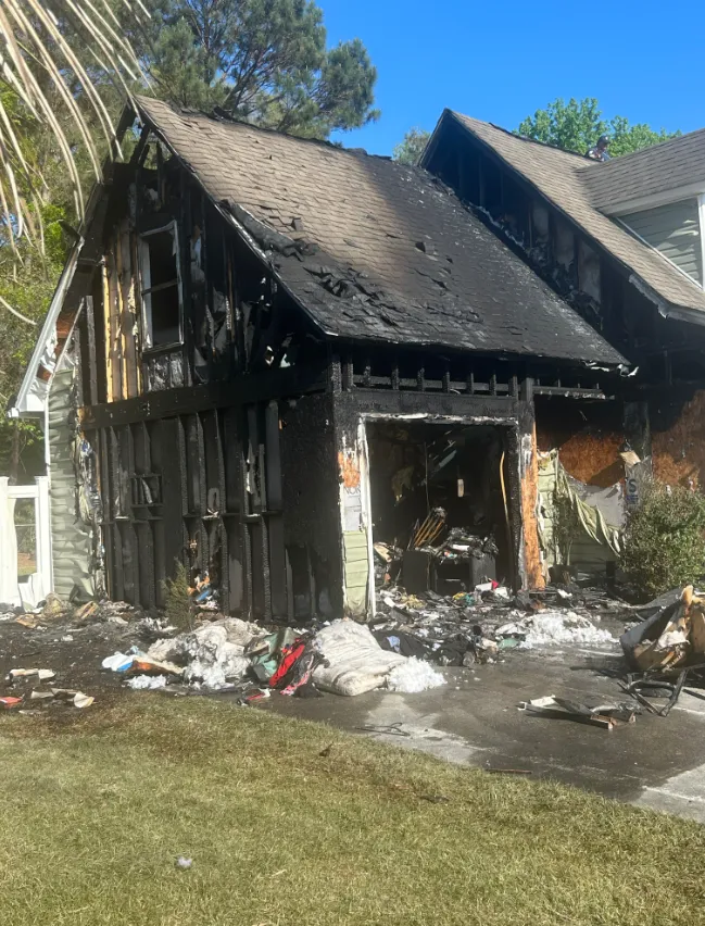 Lángoló házból mentette ki családját egy kislány 