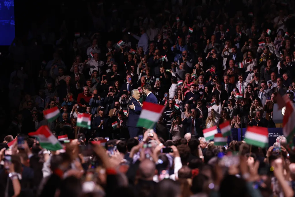 _E3A8933
A Magyar-Amerikai barátság napja 2026.04.07.
MTK Sporttelep
Orbán Viktor, J. D. Vance