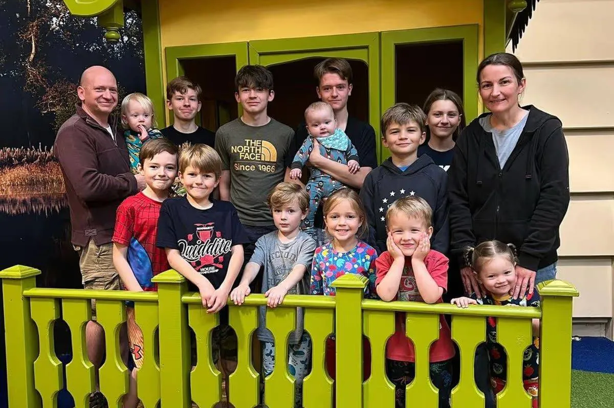 Hamarosan 14 gyerekes család