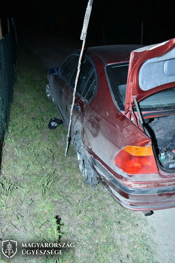 Rendőrőket próbált elütni egy sofőr