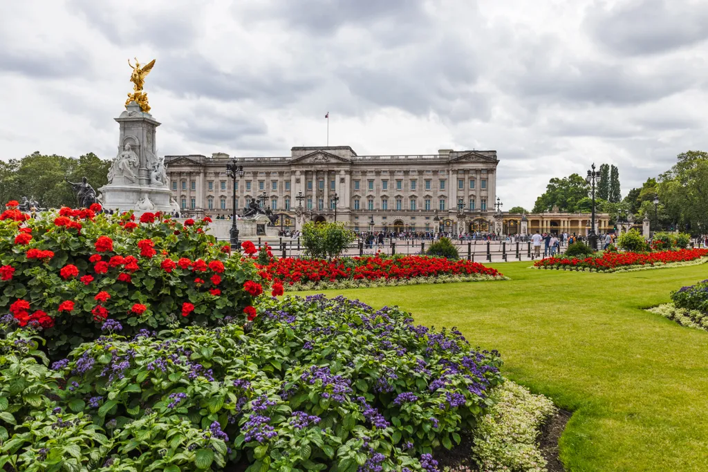 Buckingham Palace and Victoria Memorial with Vibrant Gardens, London, United Kingdom