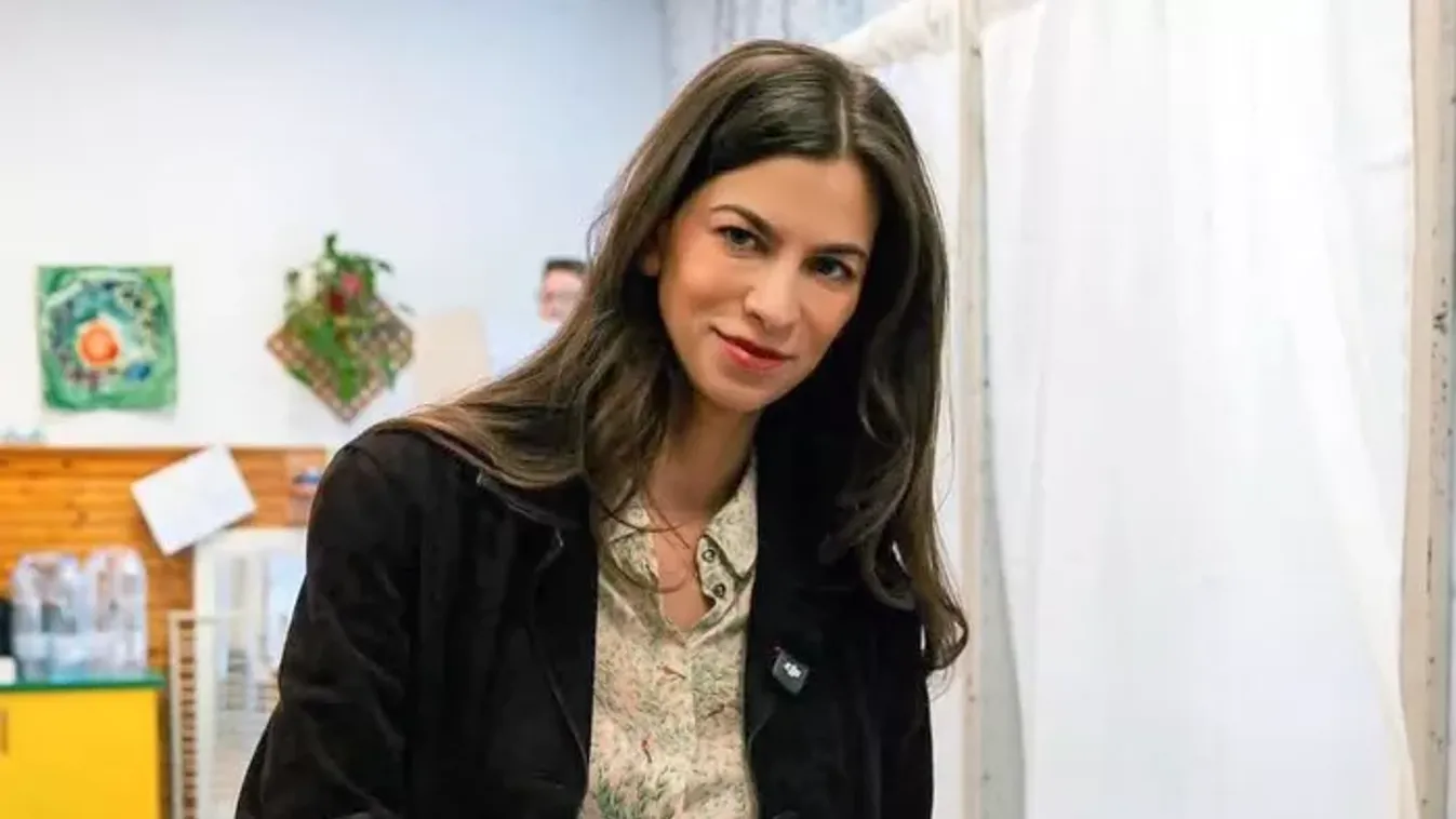 "Ha nem akarod, hogy a kiskorúak előtt a nemi szervüket mutogatók alakítsanak kormányt, menj el szavazni"