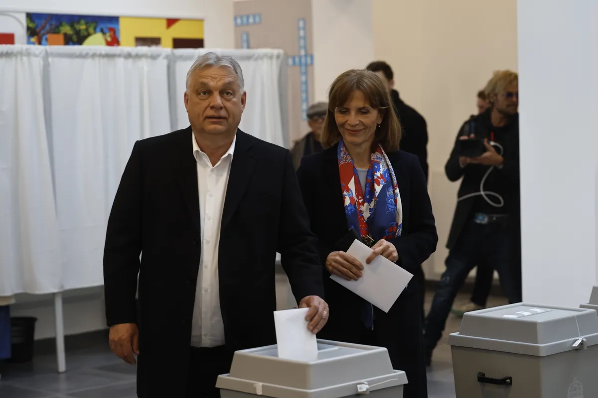 Választás 2026
Orbán Viktor és lévai anikó szavaz
