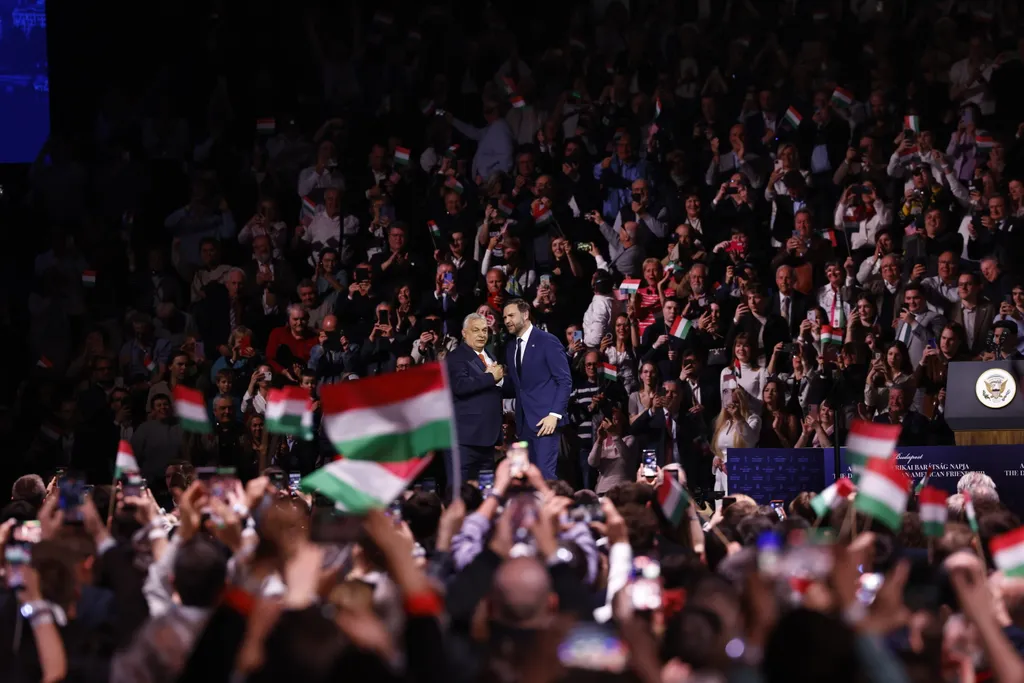 _E3A8944
A Magyar-Amerikai barátság napja 2026.04.07.
MTK Sporttelep
Orbán Viktor, J. D. Vance