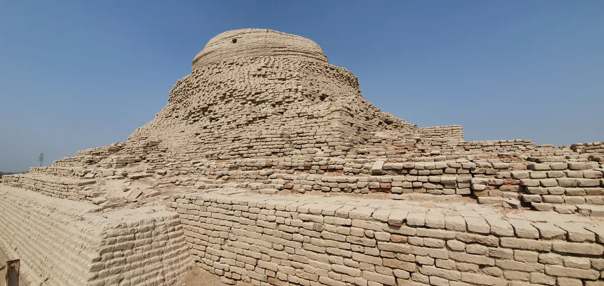 A mohendzsodárói buddhista sztúpa