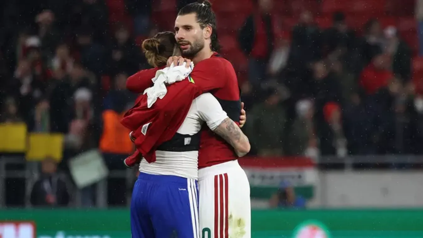 Szoboszlai teljesen új mezt kapott, fotókon a nagy találkozás