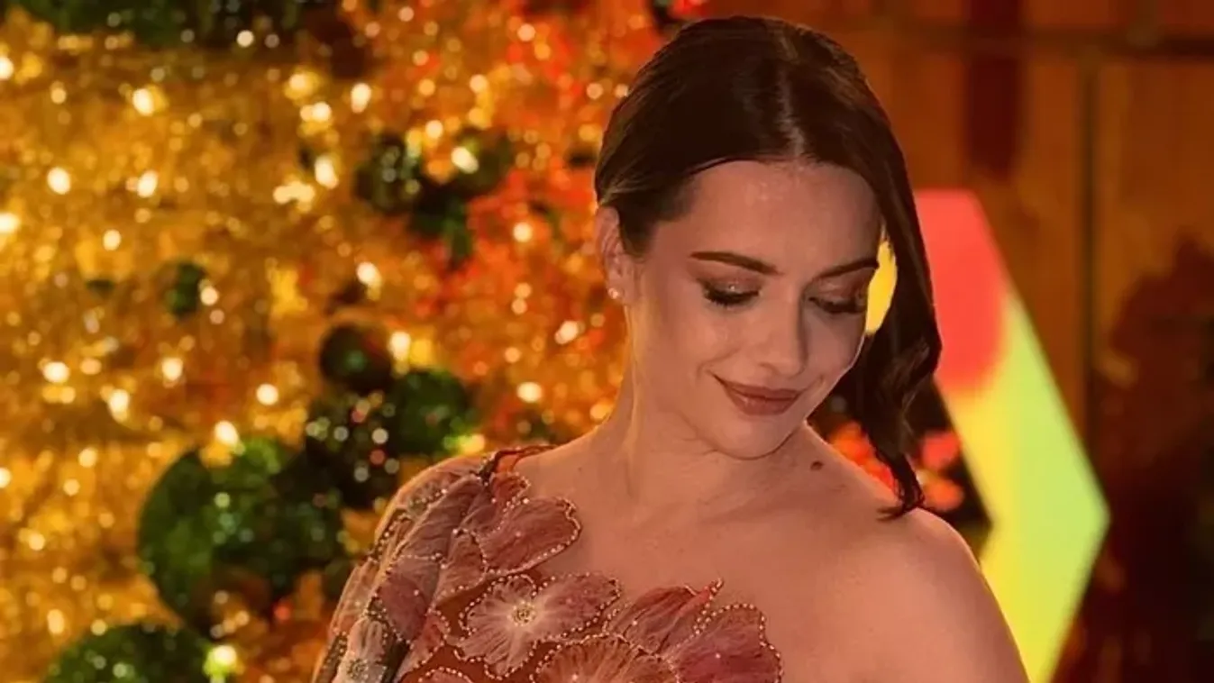 Óriási bejelentést tett Lola: "Eljött az ideje annak, hogy visszatérjek a színpadra"