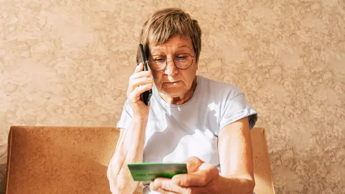 Botoxra és luxusvacsorákra szórta el a mama 135 millióját