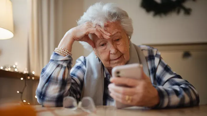 Telefonfüggés: időseket is érint a probléma, ez a megoldás