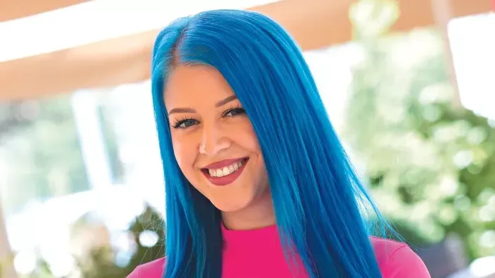 Az ágyban kapták lencsevégre Regán Lilit