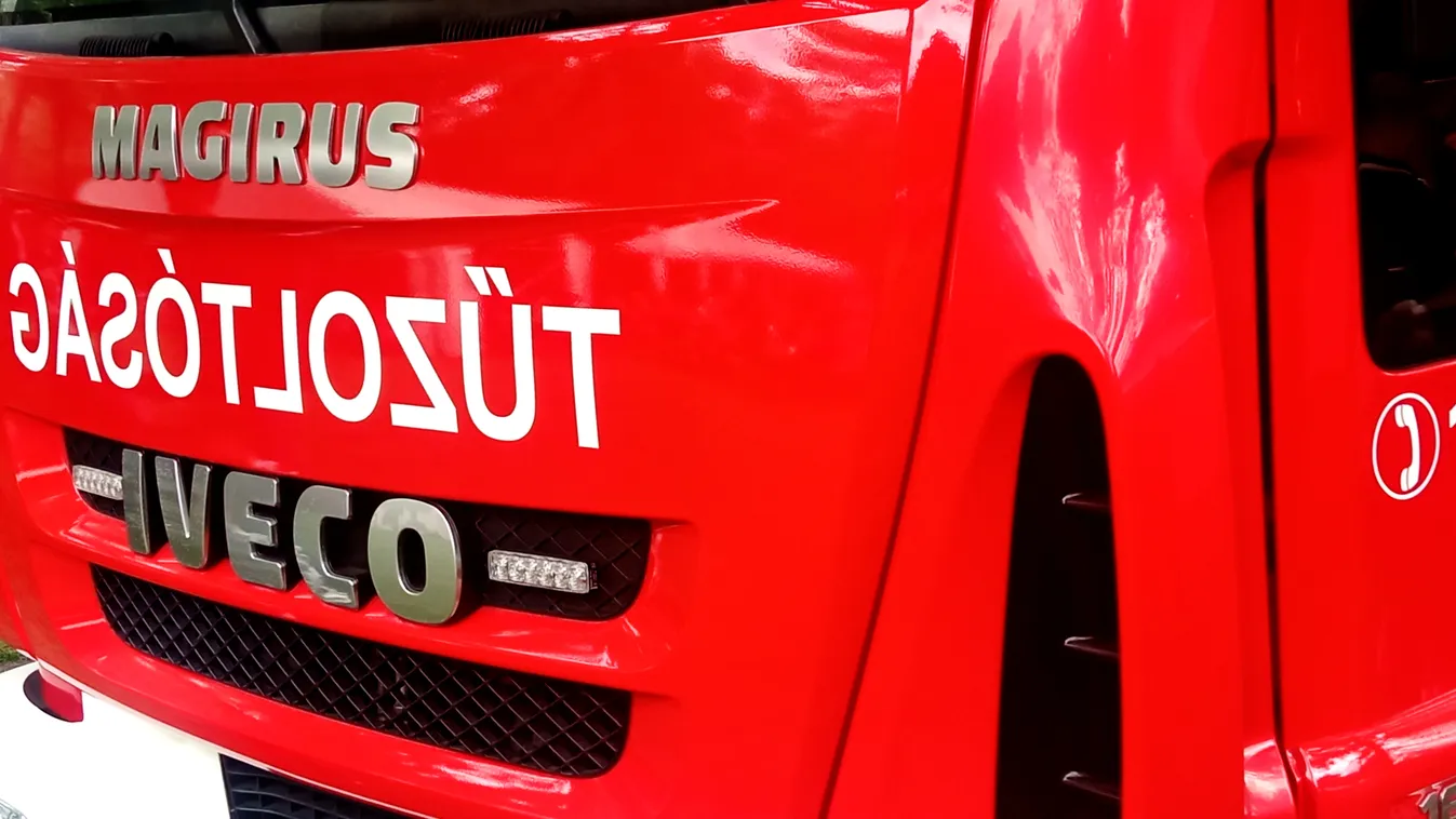 Teljes útzár lépett életbe: baleset történt az M5-ösön, nagy a baj