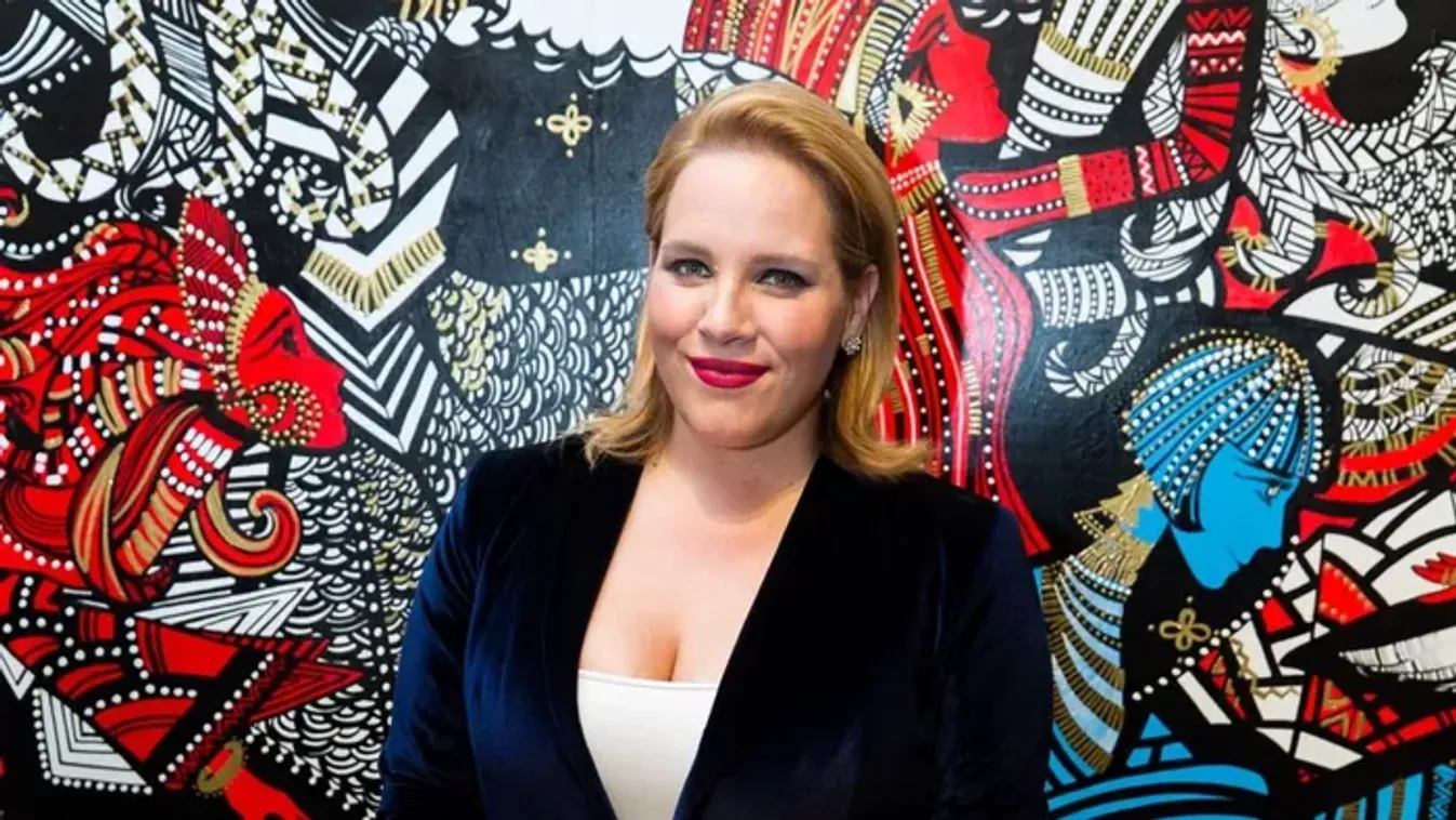 Gucci, Vuitton és a 3 milliós Breitling: Tóth Vera a luxus új királynője?