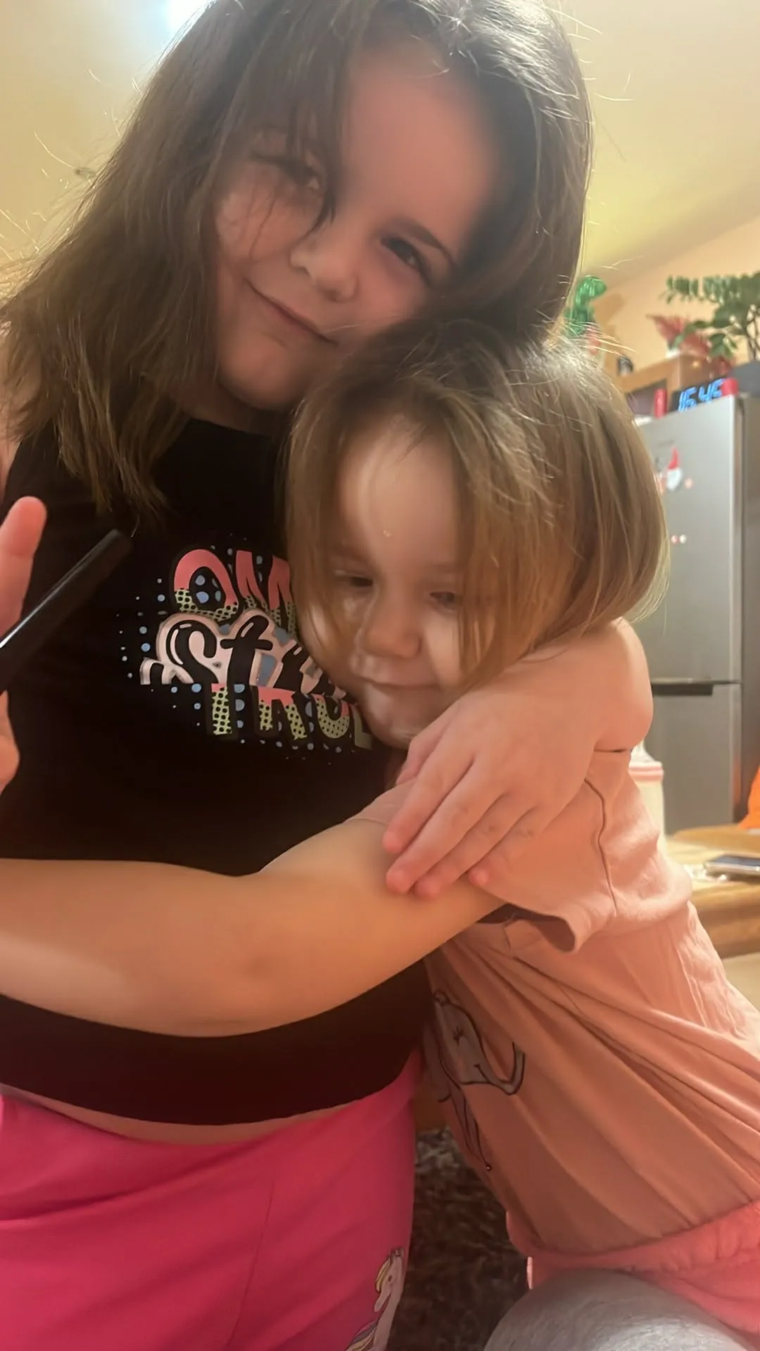 Lia és Lara nagyon jó testvérek