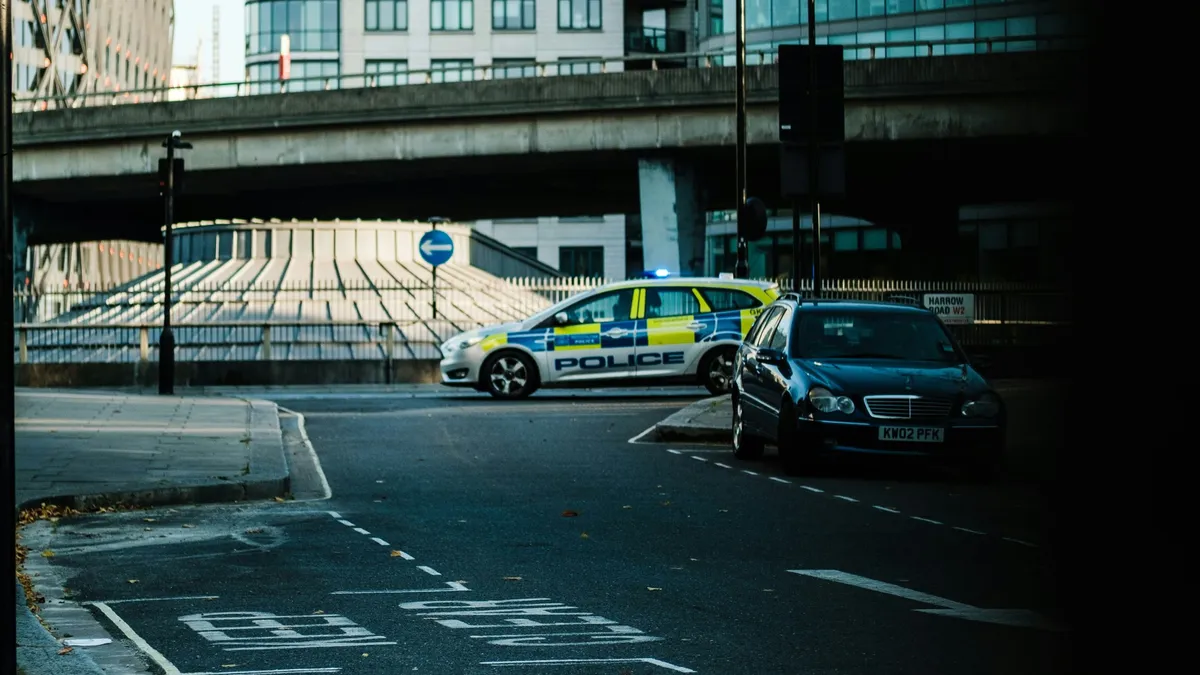 Késeléses támadáshoz riasztották a rendőrséget és a mentőket pénteken délelőtt