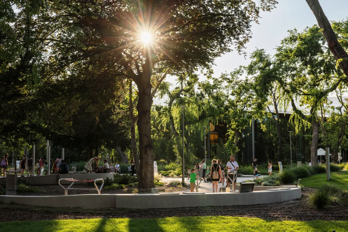 Pál Feri a Magyar Zene Házában tart előadást