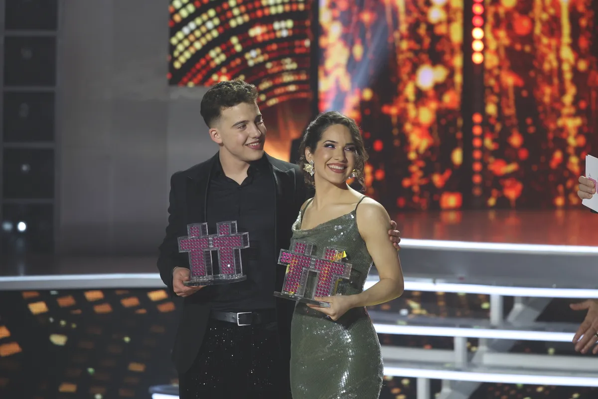 A Nagy Duett győztese Lengyel Johanna és Schobert Norbert Jr. lett.