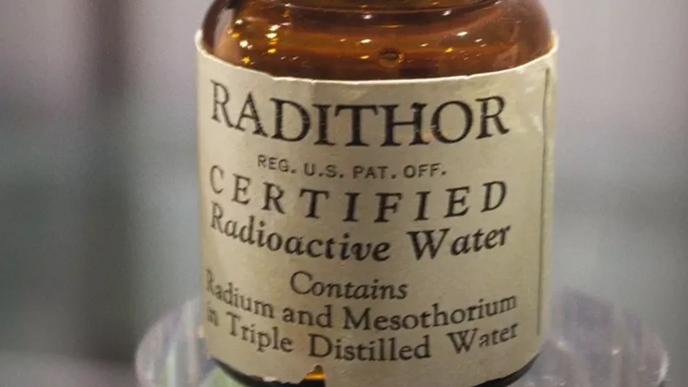 Retró horror: addig itta a férfi a radioaktív vizet, míg szó szerint leesett az álla