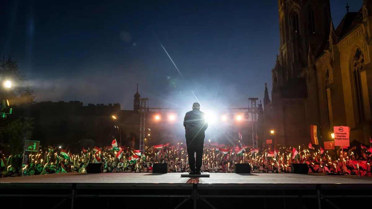 Kampányzáró: ezt mondta az édesapáknak Orbán Viktor