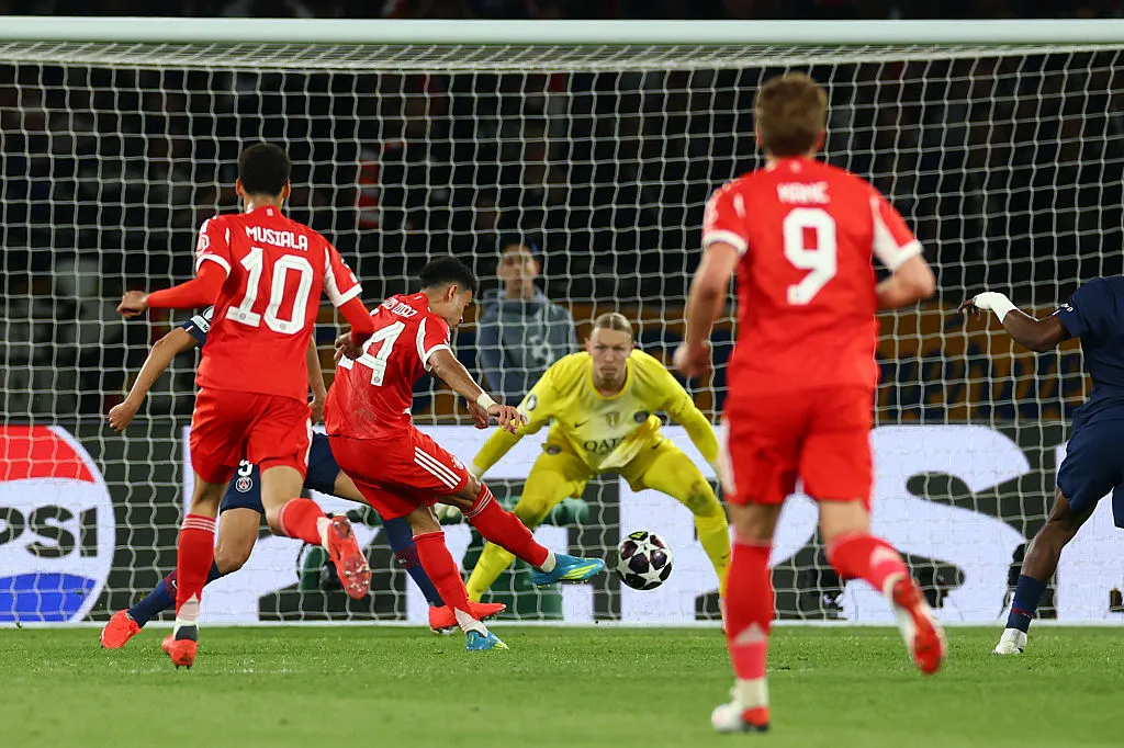 Paris Saint-Germain v FC Bayern M¸nchen - UEFA Champions League 2025/26 Semi Final First Leg