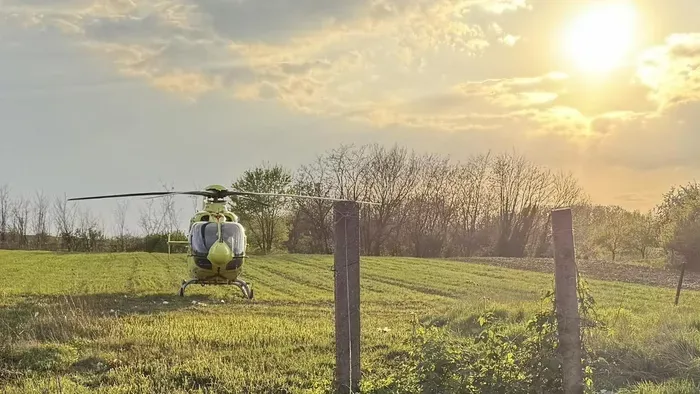 Mentőhelikoptert riasztottak: kéthetes csecsemőért küzdöttek