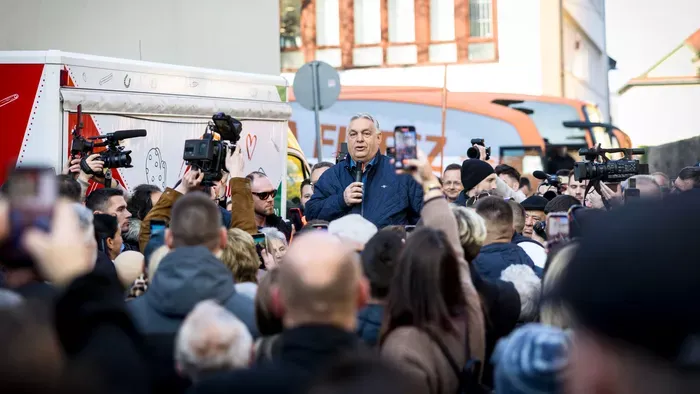 Orbán Viktort nagy szeretet vette körül Vácon