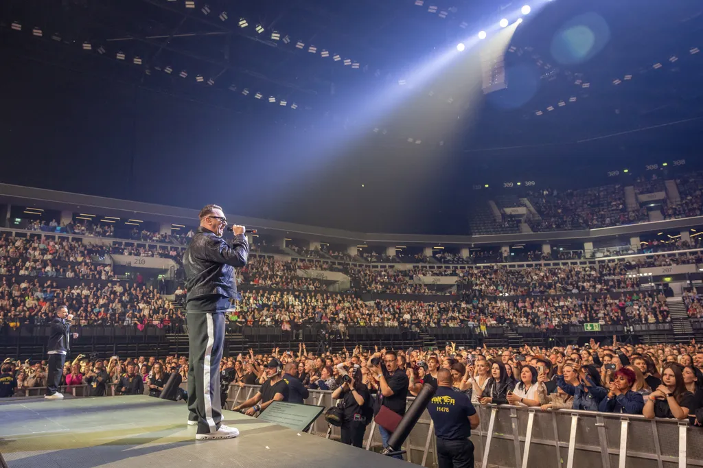 Óriási teltház volt az MVM Dome-ban