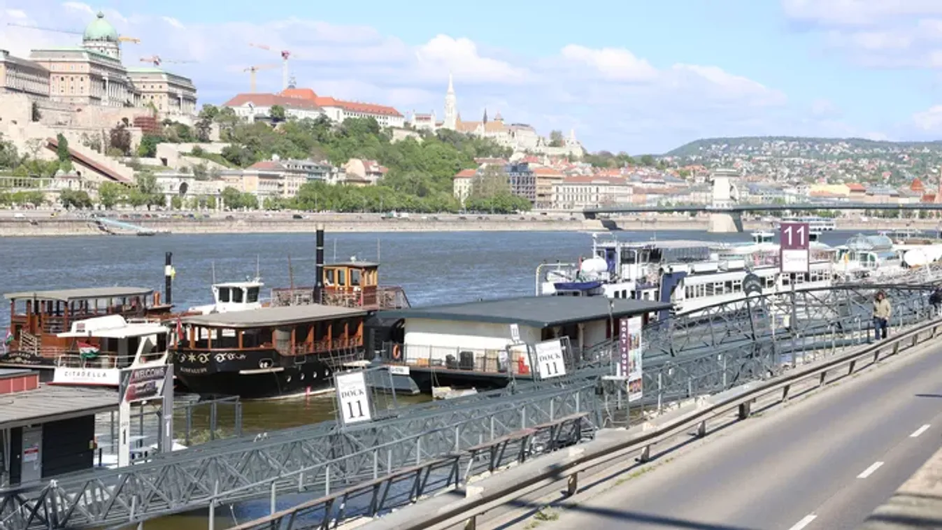 Most érkezett: sziklákra zuhant egy ember a Belgrád rakparton