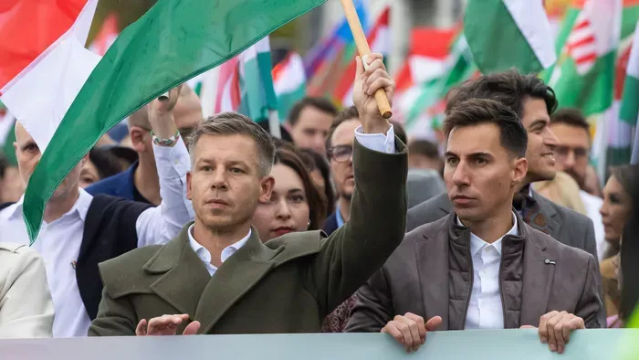 Magyar Péterről szóló hangfelvételt tiltott a Meta