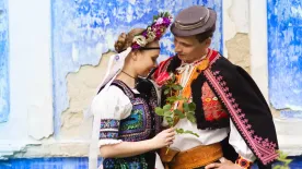 Retró kvíz: lajbi, panyóka, korc és pendely – Tudod, mit jelentenek nagyszüleink öltözetének népies elnevezései?