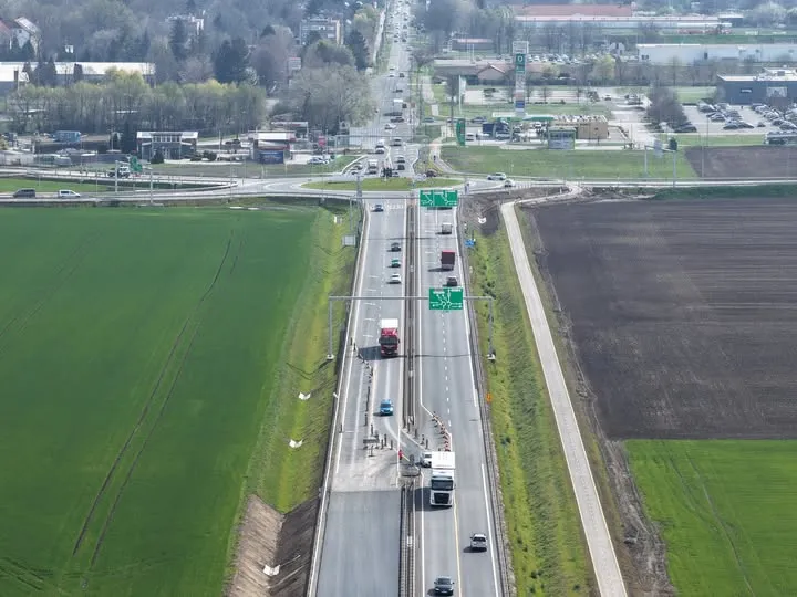 Az autósok örömére elkészült az új autóút