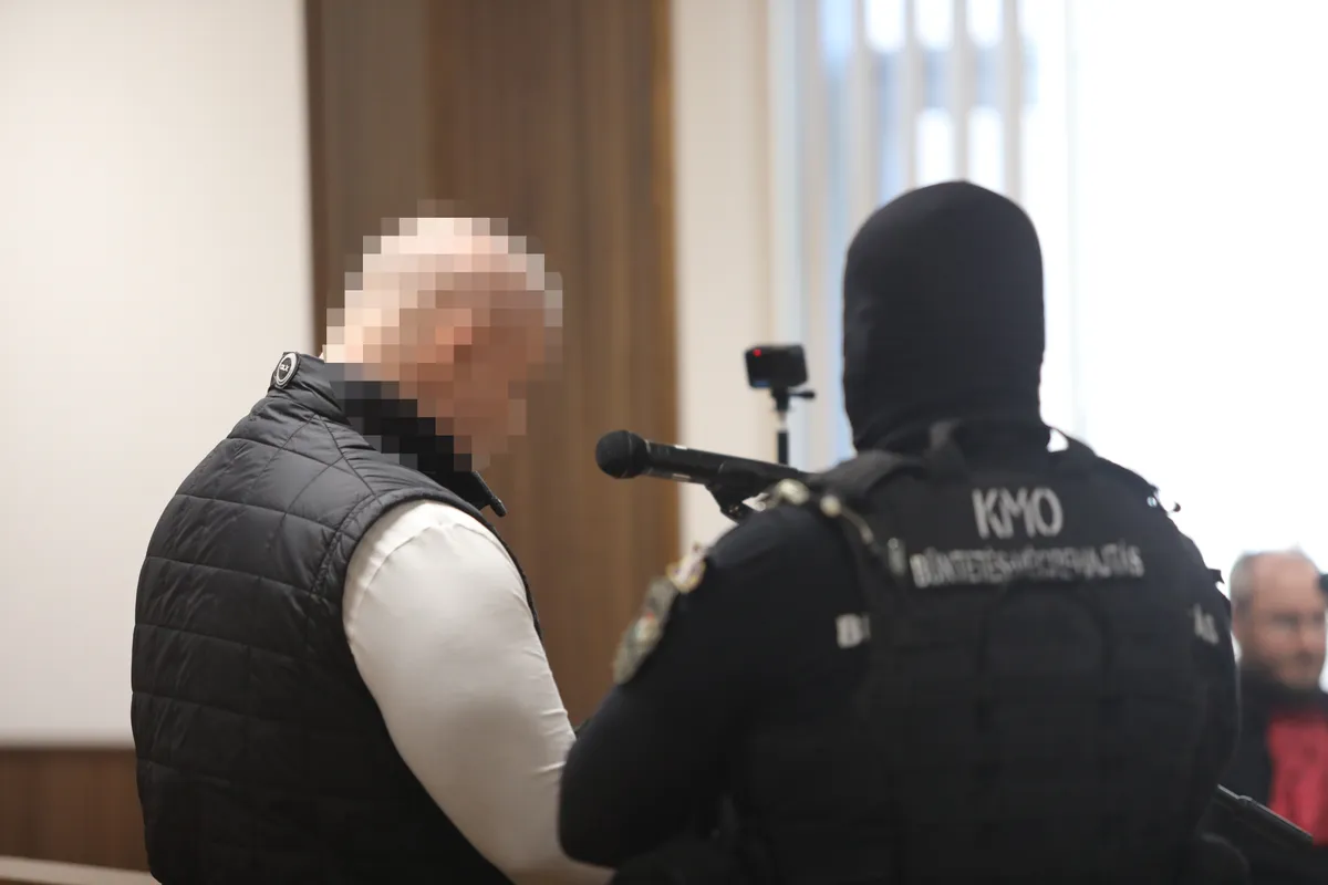  Curtis bátyjának a pere 2.
2026.04.24