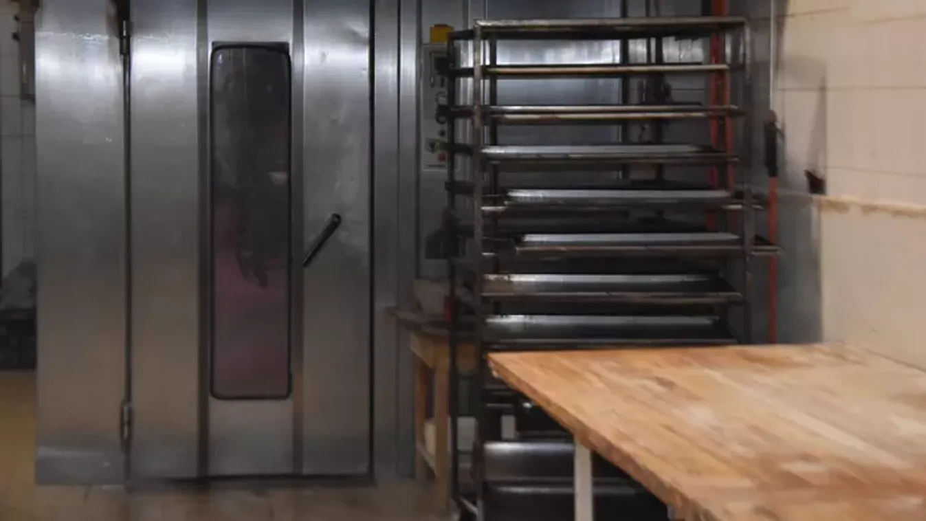 Elfáradt a randalírozásban, majd elaludt az 50 fokos kemencében a betörő - nem sokon múlt a tragédia