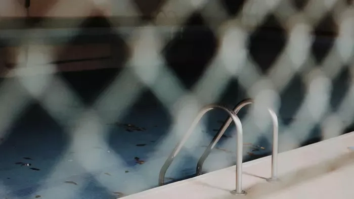 Felfoghatatlan baleset áldozata lett a védtelen kisfiú