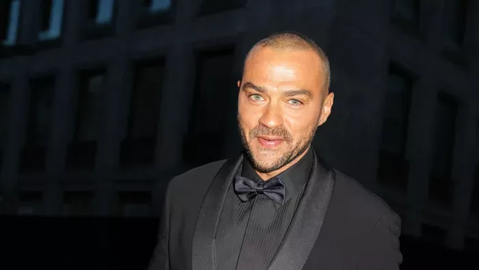 A Grace klinika sztárja titokban nősült, máris jön a baba