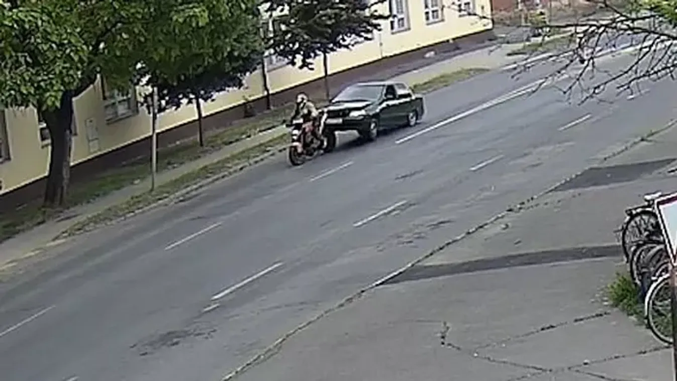 Vérfagyasztó: motorost próbált meg elütni a sofőr, a saját autója elejét tette tönkre