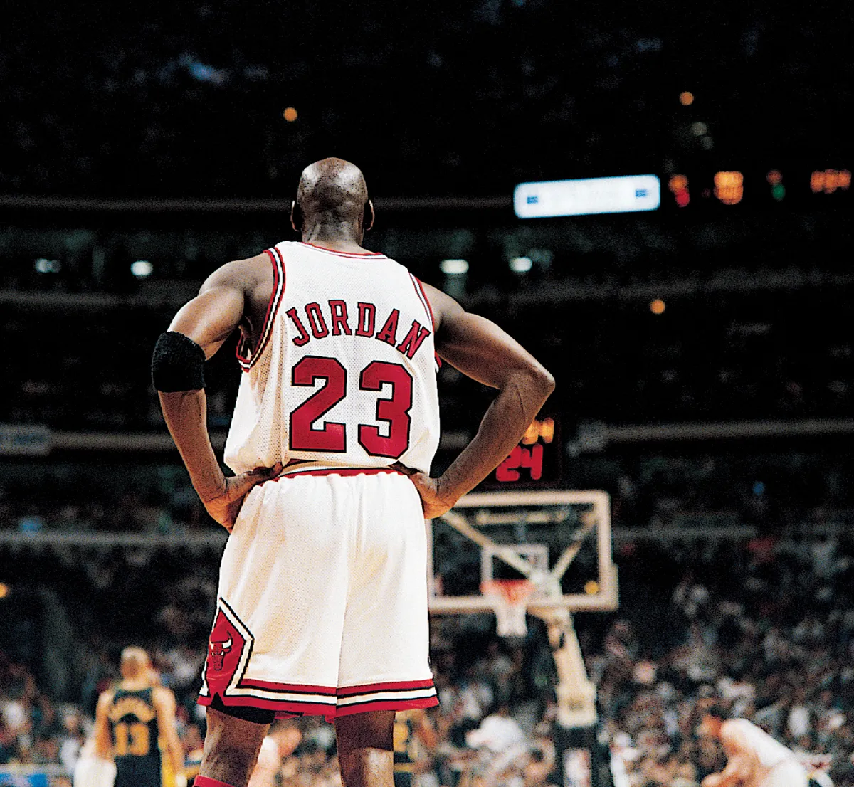 Michael Jordan összesen 6 bajnoki címet nyert az NBA-ben