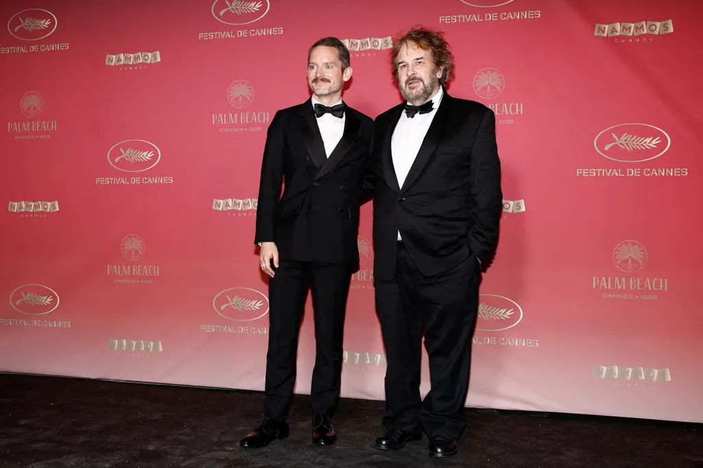 Elijah Wood, Peter Jackson - Photocall du 79ème Festival International du Film de Cannes, le 12 mai 2026. © Borde-Jacovides-Moreau /Bestimage Photocall of the dinner of the 79th Cannes International Film Festival Opening ceremony on May 12, 2026.