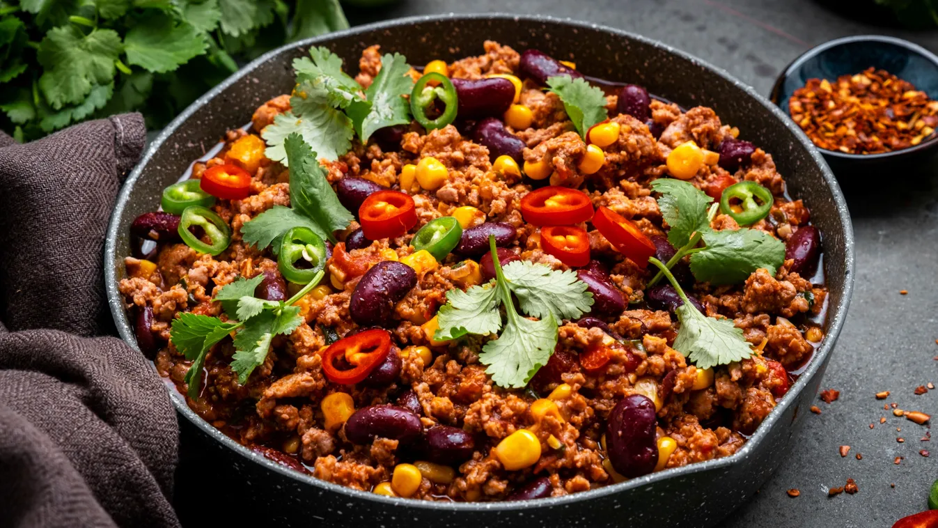Chilis bab serpenyőben