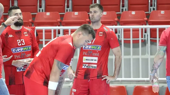Súlyos pénzbüntetést kaptak az NB I-es csapat játékosai