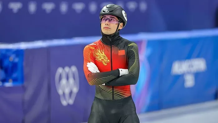 Kapnak hideget-meleget, Liu Shaoang reagált a támadásokra