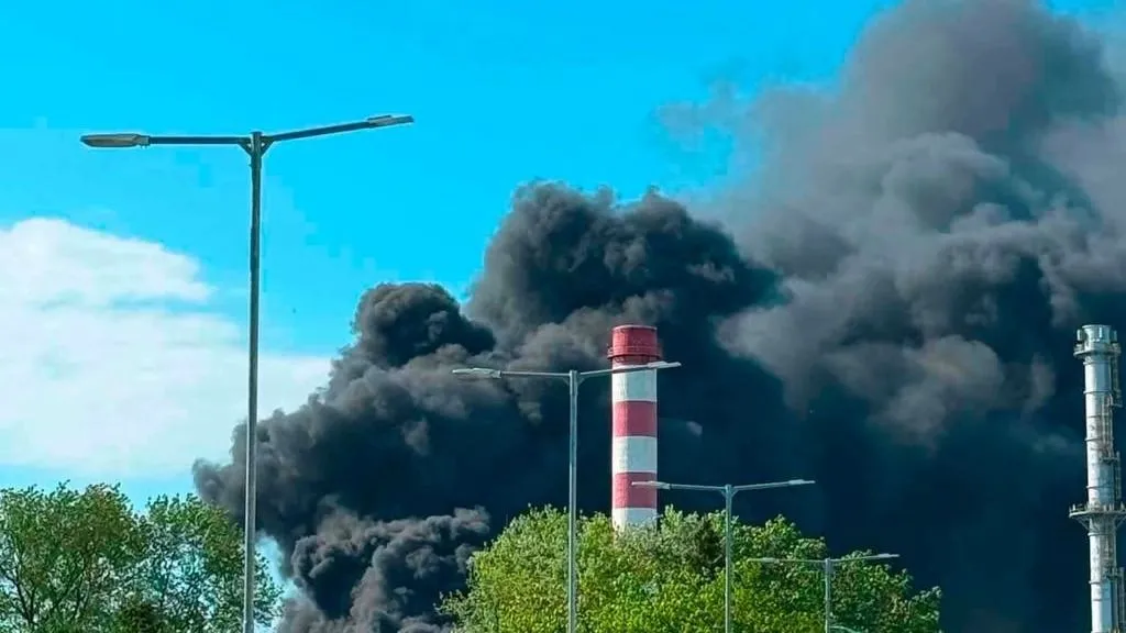 Robbanás a tiszaújvárosi MOL üzemben