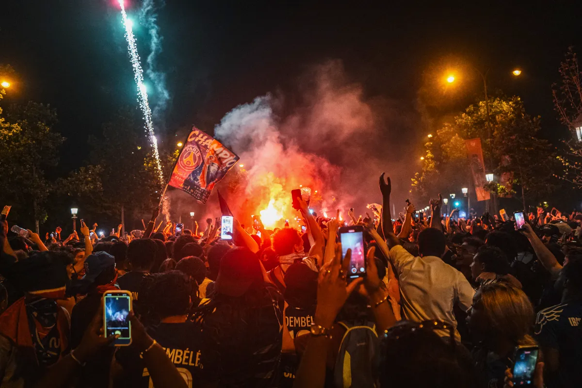 Az ünneplő tömeg gyakorlatilag darabokra szedte Párizst a BL-döntő éjszakáján