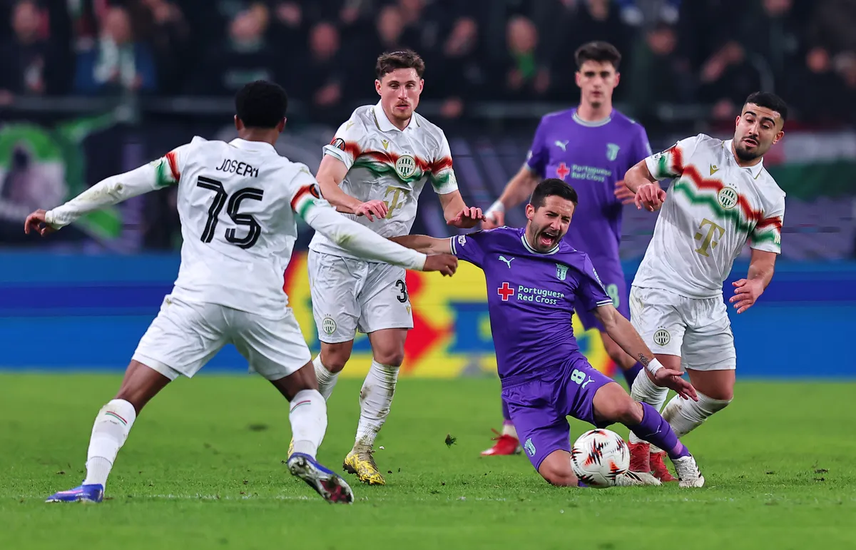 Mohammed Abu Fani (jobbszélen) 2023-ban igazolt a Ferencvároshoz