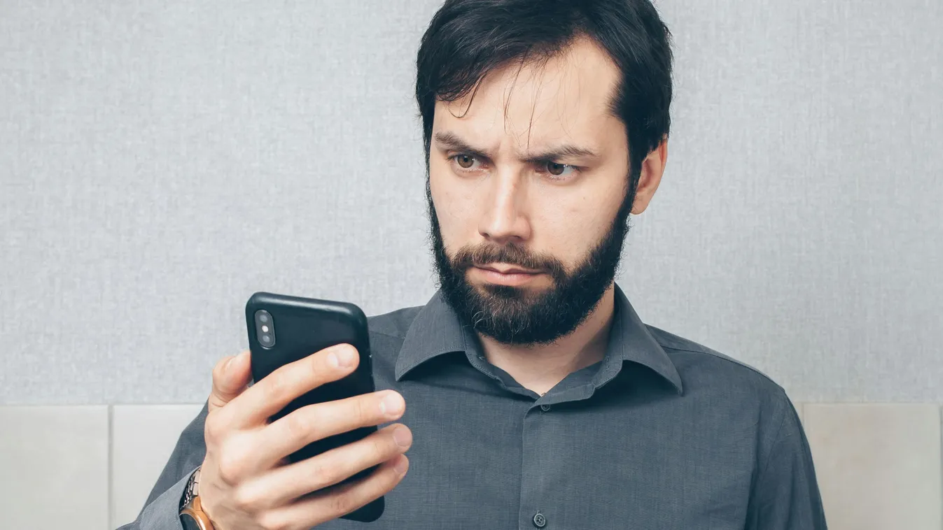 Ebből komoly balhé lesz: nem küld több SMS-t a Microsoft