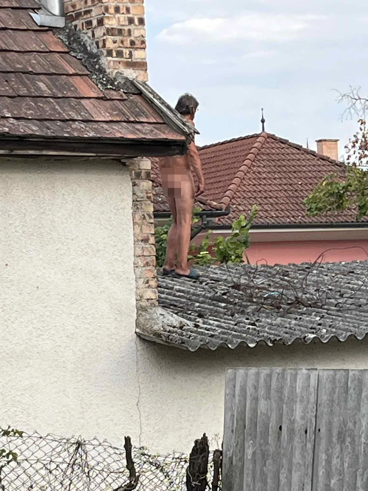 Monori lövöldözés