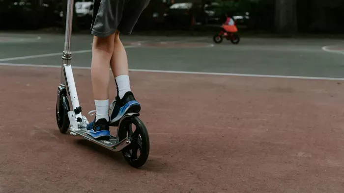 Rollerbaleset: az életéért küzd egy 14 éves fiú