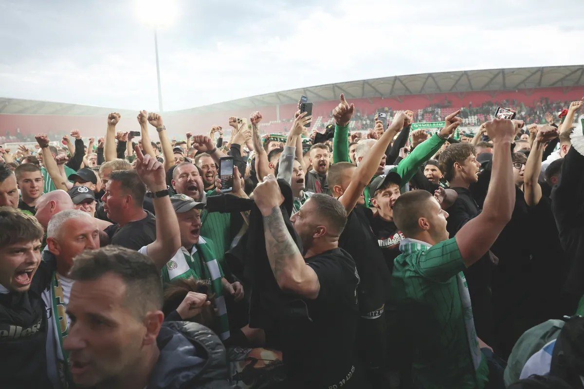 A bajnok ETO FC Győr szurkolói