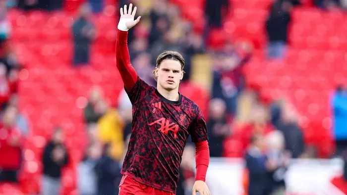 Kerkez Milos sorsa múlhat a Liverpool döntésén